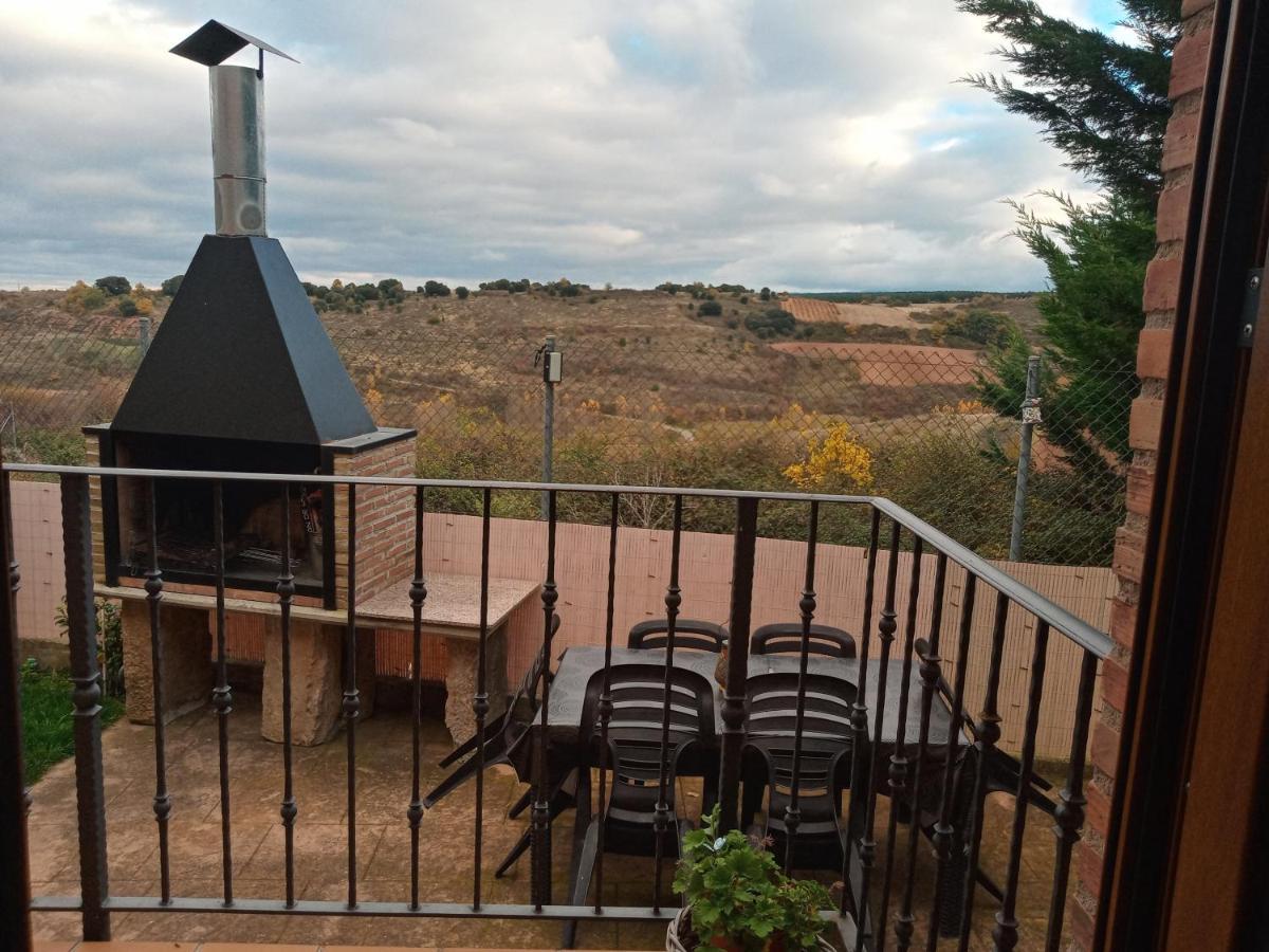 Vivienda Turistica San Martin Apartment Sotes Exterior photo