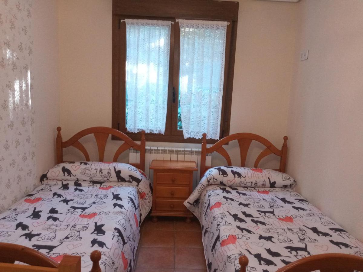 Vivienda Turistica San Martin Apartment Sotes Exterior photo